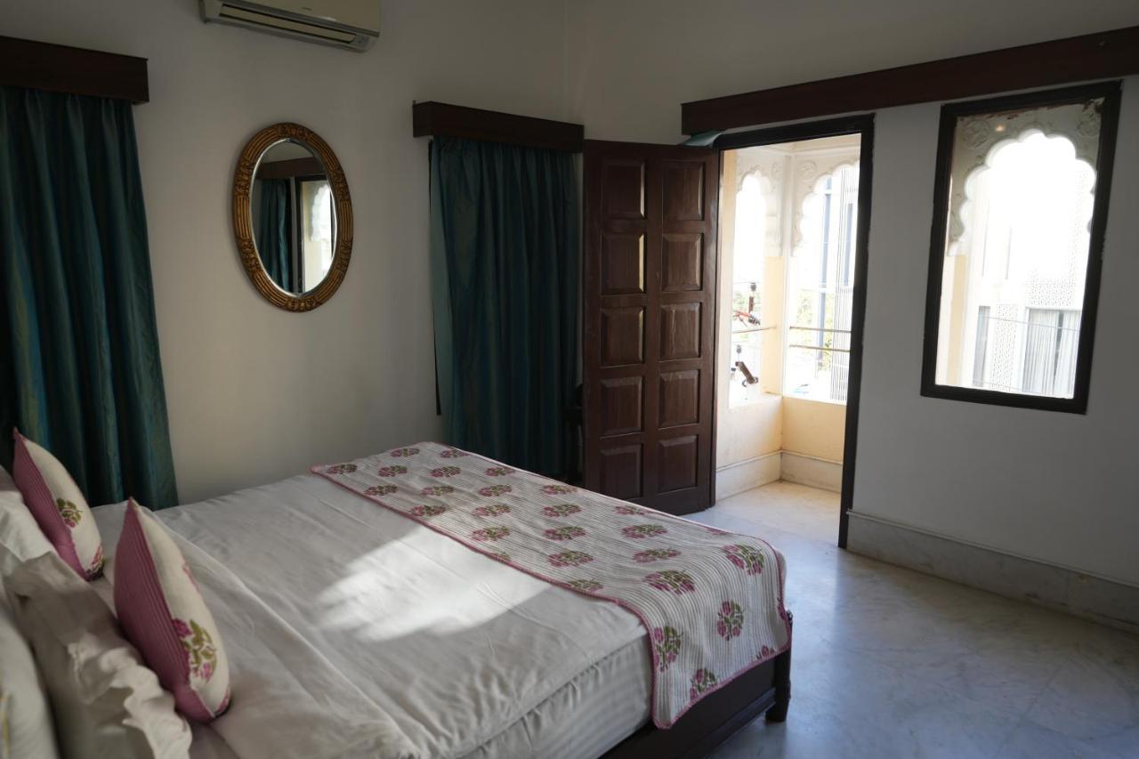 Amar Kothi Hotell Udaipur Exteriör bild